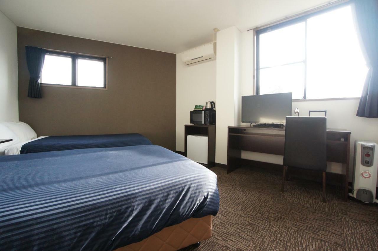 Hotel Livemax Budget Gunma Numata Numata  Екстериор снимка